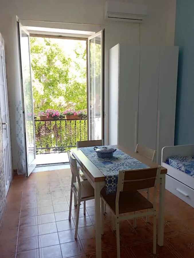 Casa Bluchic Gioisia Apartment Isola delle Femmine 0*,  Italy